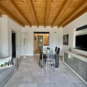 Apartamento Near Train Station Luxury House 5 Beds, Bérgamo